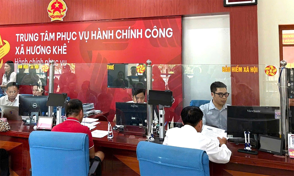 BHXH Việt Nam chỉ đạo đảm bảo phục vụ người dân, tổ chức, doanh nghiệp kịp thời, thông suốt, đáp ứng yêu cầu mô hình chính quyền địa phương 2 cấp. 
