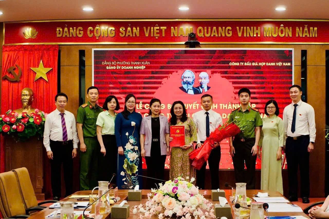 Mr. Nguyen Phu Ha – Deputy Secretary of the Party Committee of Thanh Xuan Wards Business Community and Chairman of the Members Council of CPA VIETNAM – Attends the Conference of the Party Committee of Thanh Xuan Wards Business Community
