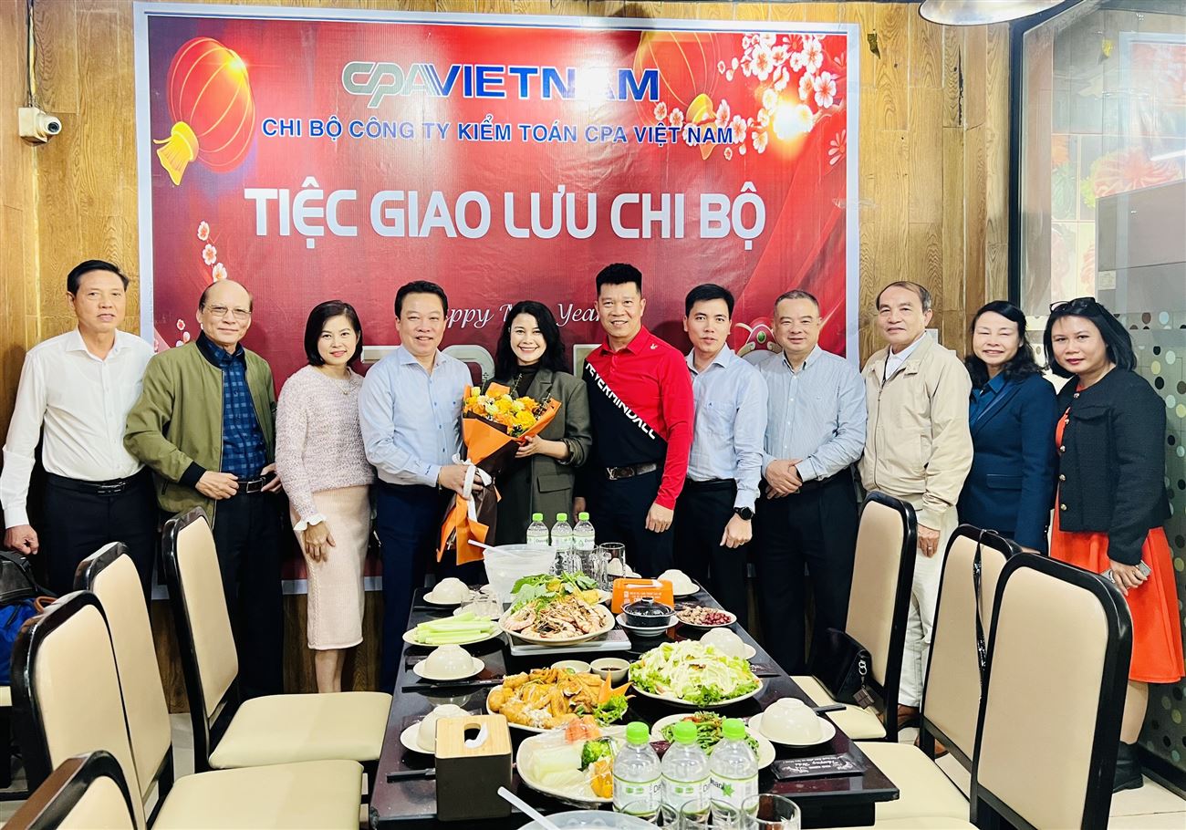 CPA VIETNAM tổ chức tiệc giao lưu chi bộ
