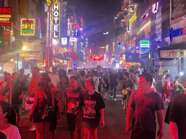 Kinh tế đêm trở thành động lực tăng trưởng mới của du lịch TP. Hồ Chí Minh