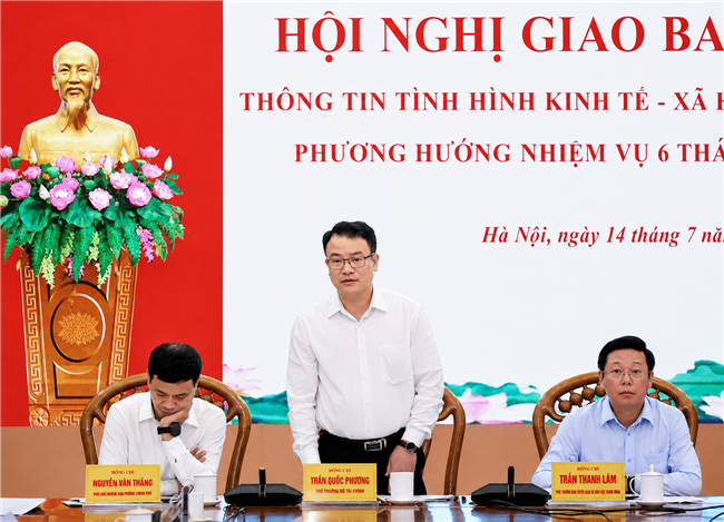 Điều hành linh hoạt giúp GDP 6 tháng tăng cao nhất trong 15 năm