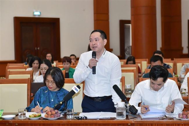 Tăng lương gắn với kiểm soát lạm phát và ổn định kinh tế vĩ mô