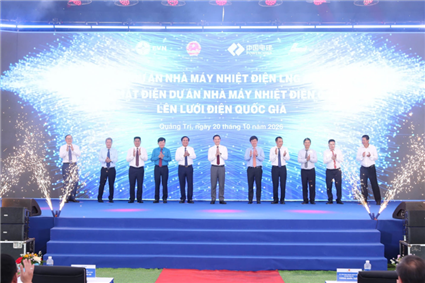 Work begins on $1.5 bln LNG power plant in Quang Tri