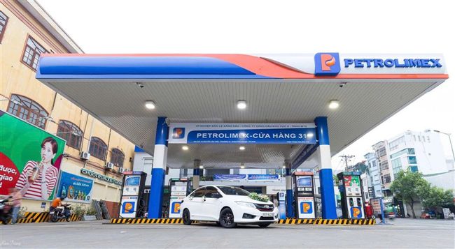 Tinh gọn hệ thống phân phối, đổi mới cơ chế điều hành giá xăng dầu
