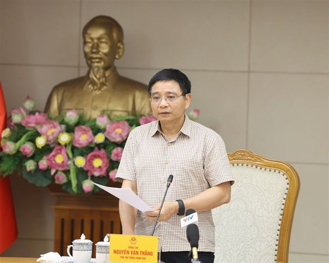 Phó Thủ tướng yêu cầu Trung tâm Tài chính quốc tế phấn đấu có giao dịch thực tế trong tháng tới