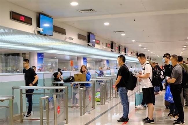 Không nợ thuế vẫn bị “chặn cửa” xuất cảnh nếu bỏ địa chỉ kinh doanh quá 120 ngày