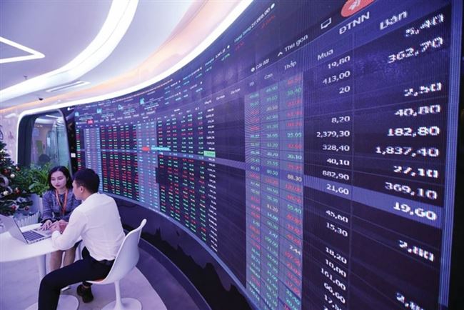 Công ty chứng khoán đồng loạt tăng vốn: Kỳ vọng gì ở thị trường năm 2026?