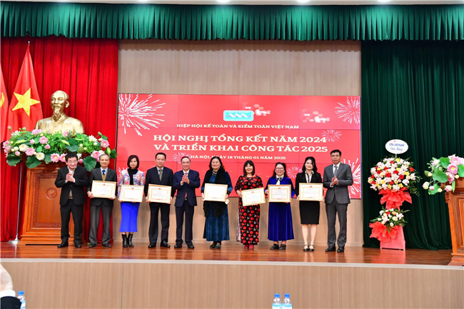 CPA VIETNAM tham dự Hội nghị Tổng kết hoạt động năm 2024 của Hiệp hội Kế toán và Kiểm toán Việt Nam