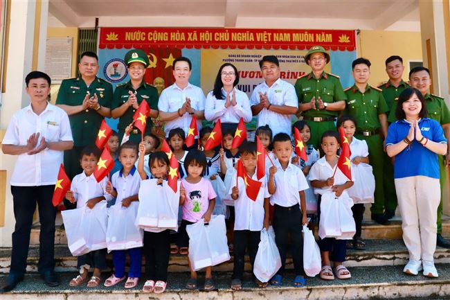 CPA VIETNAM  THAM GIA CÔNG TÁC THIỆN NGUYỆN TẠI XÃ LA LAY, TỈNH QUẢNG TRỊ