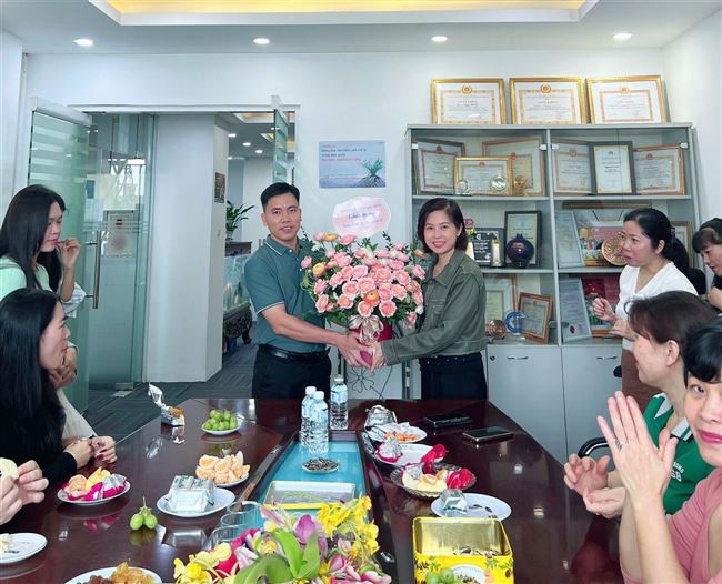 Buổi gặp gỡ thân mật nhân ngày 8/3 tại CPA VIETNAM